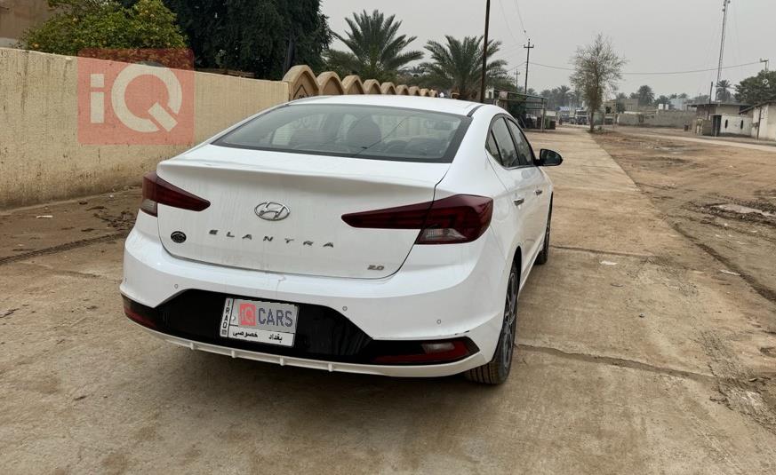 هيونداي النترا